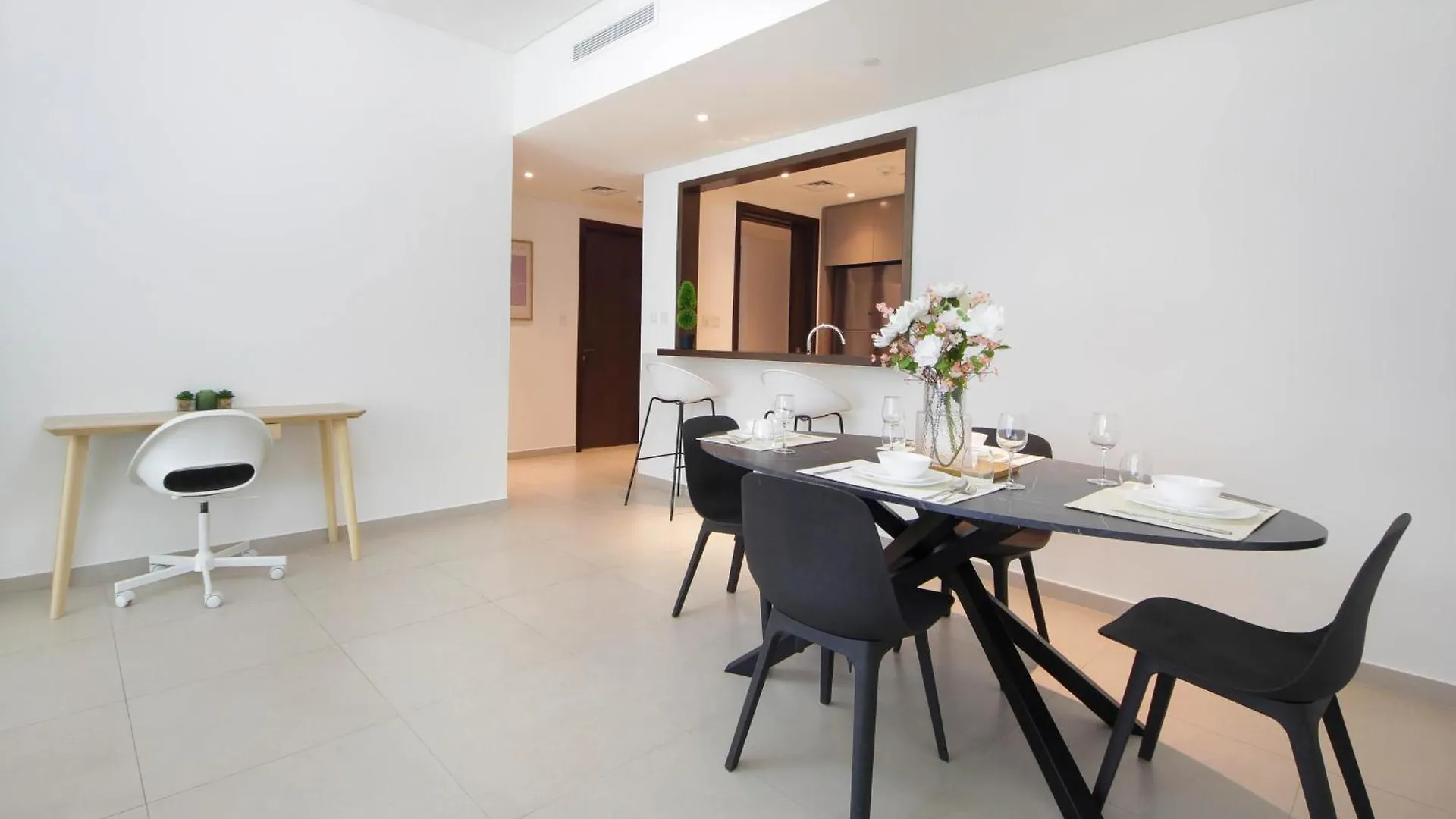 Spacious 2Bhk Boulevard Heights Downtown 두바이 0*,  아랍에미리트