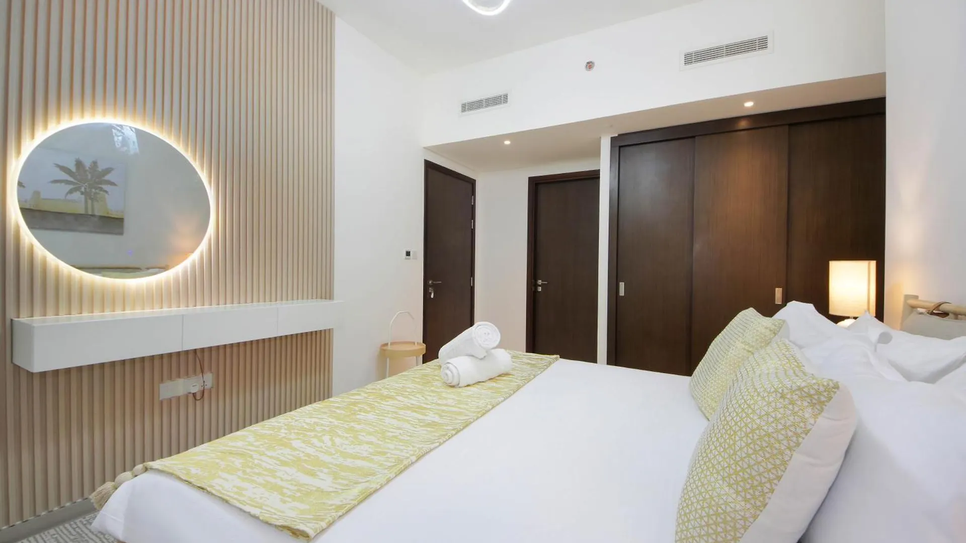 Apartment Spacious 2Bhk Boulevard Heights Downtown Dubai