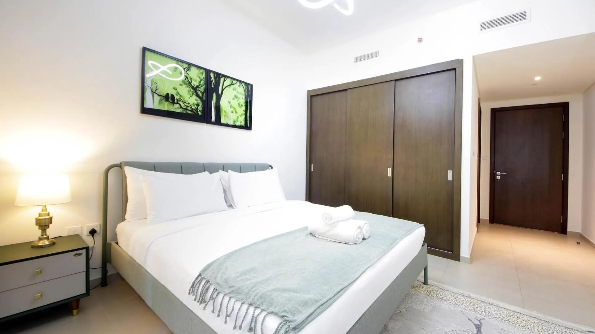 Spacious 2Bhk Boulevard Heights Downtown Dubai United Arab Emirates