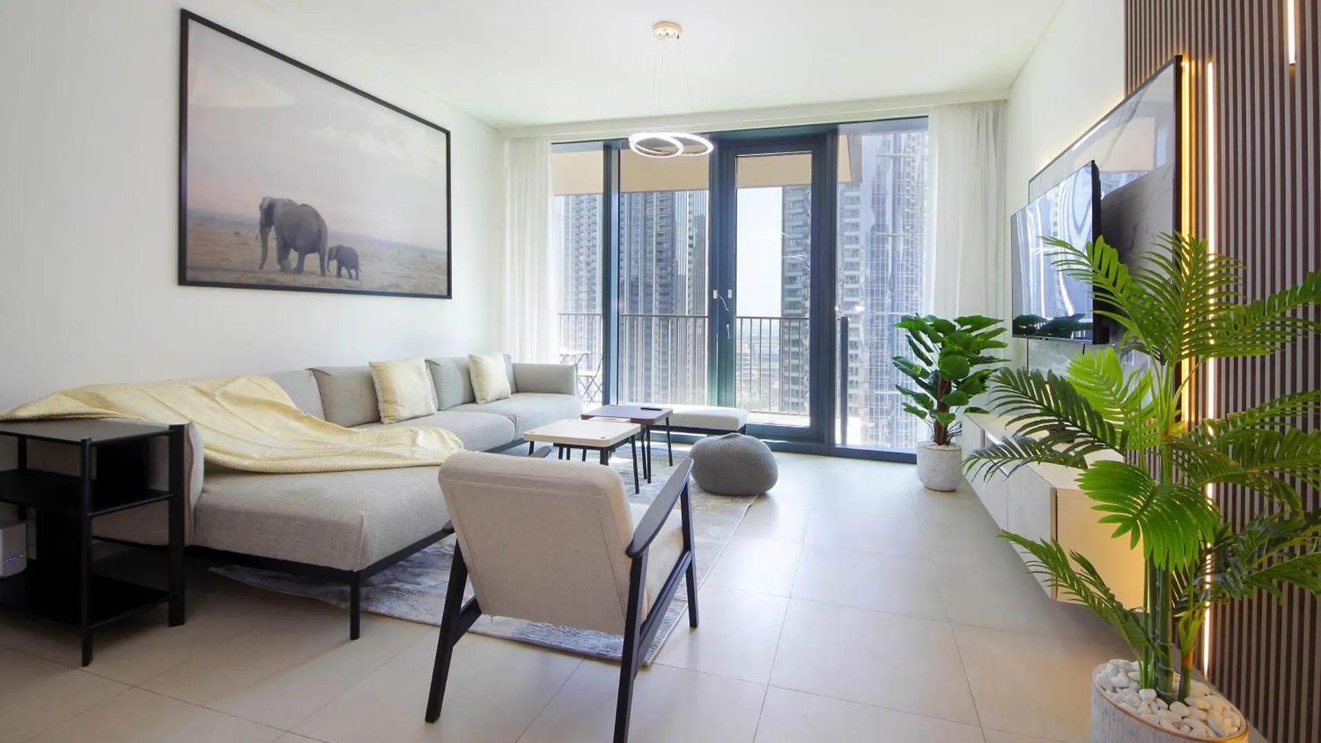 Spacious 2Bhk Boulevard Heights Downtown Dubai Apartment
