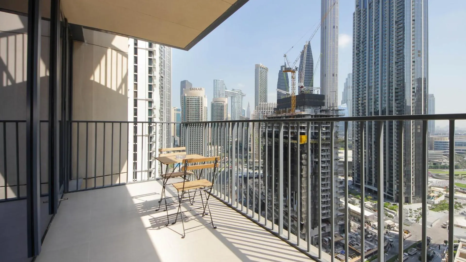 Spacious 2Bhk Boulevard Heights Downtown Dubai Lägenhet